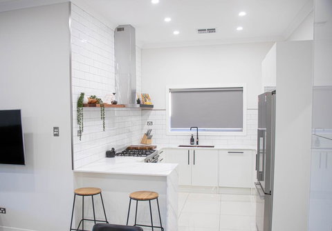 Luxe On Lane - New Castle Holiday 2