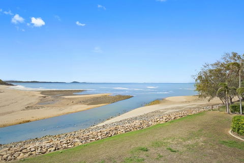 Luxury Beach Unit - New Castle Holiday 0