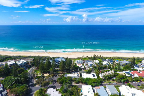 Luxury Beachside Apartment - New Castle Holiday 3