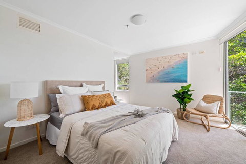 Luxury Waterfront Maroochydore Free Wine Netflix Parking - New Castle Holiday 1