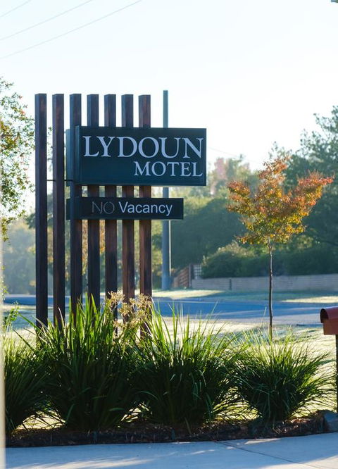 Lydoun Motel - New Castle Holiday 3