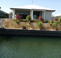 M  T's Waterfront Bed  Breakfast - New Castle Holiday