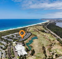Magenta Shores 1105 - New Castle Holiday