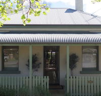 Magnolia Cottage - New Castle Holiday