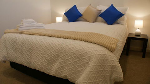 Maison Executive - New Castle Holiday 2