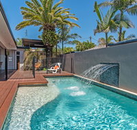 Marcoola House Pet Friendly Sunshine Coast - New Castle Holiday