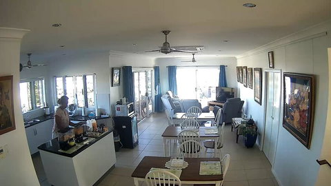 Margs Bed And Breakfast - New Castle Holiday 2