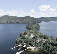 Marramarra Lodge - New Castle Holiday