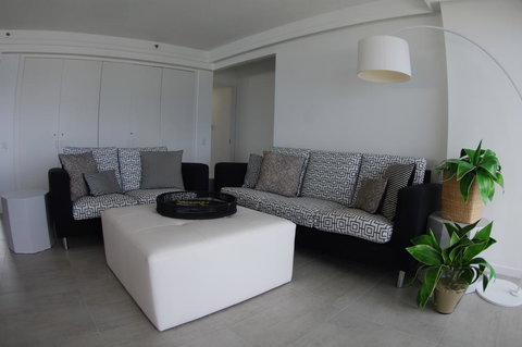 Marriner Views - New Castle Holiday 3