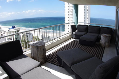 Marriner Views - New Castle Holiday 0