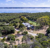 Melaleuca Retreat - New Castle Holiday