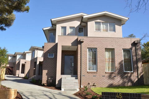 Melbourne Luxury Villa At Doncaster - New Castle Holiday 2