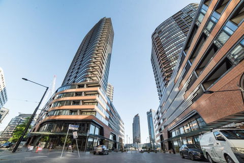 Melbourne Private Apartments - Collins Street Waterfront, Docklands - New Castle Holiday 0