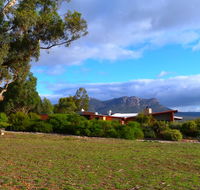 Meringa Springs - New Castle Holiday