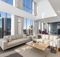 Meriton Suites Pitt Street