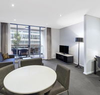 Meriton Suites Zetland - New Castle Holiday