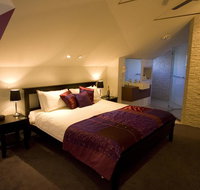 Merlot Verdelho Townhouses - New Castle Holiday