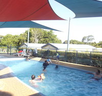 Metung Holiday Villas - New Castle Holiday