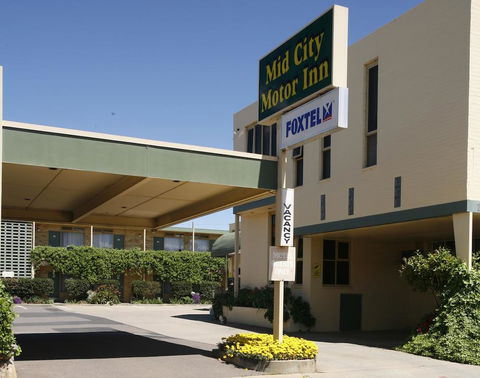 Mid City Motor Inn Queanbeyan - New Castle Holiday 2