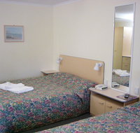 Mid Coast Motor Inn - New Castle Holiday