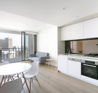 Modern Apartment in Darling Harbour