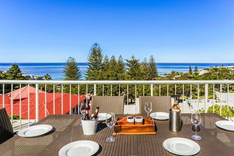 Modern Penthouse With Private Rooftop Terrace - New Castle Holiday 0