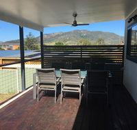 Mograni Views - New Castle Holiday