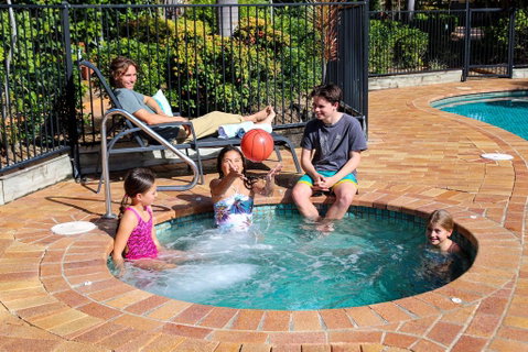 Montana Palms Resort - New Castle Holiday 1