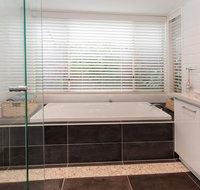 MOONAH SANDS - RYE..... - New Castle Holiday