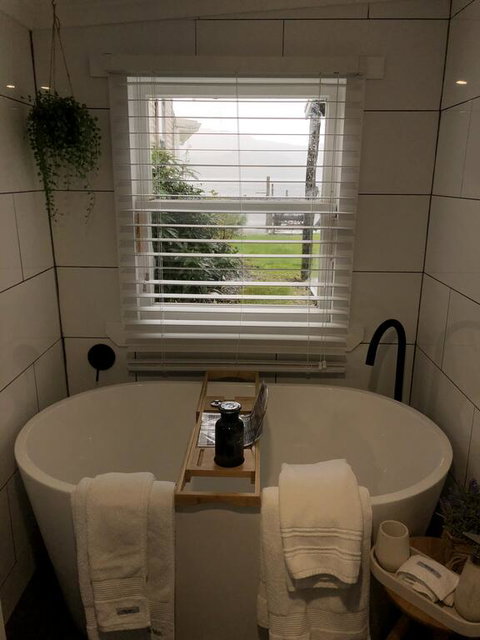 Moore View Cottage - New Castle Holiday 2