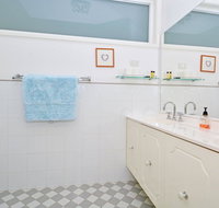 Morisset Memories - New Castle Holiday