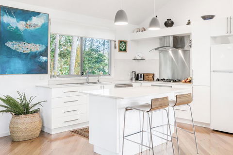 Morning Brew - New Castle Holiday 1