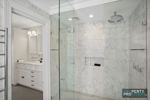 Mosman Torre - Executive Luxury Home - New Castle Holiday 2