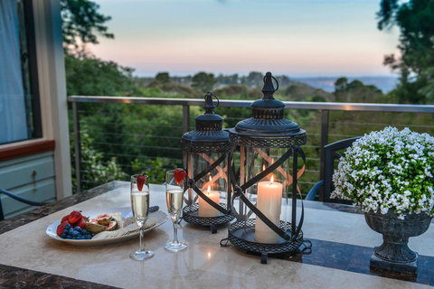 Mountain Whispers Chatelaine Valley - New Castle Holiday 0