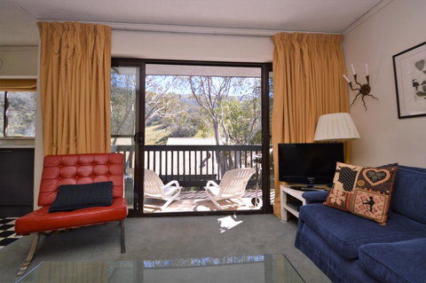 Mowamba B2 Three Bedroom - New Castle Holiday 2