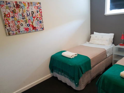 Mt.Lawley Superb 2 BR Apartment Ideally Located 5 - New Castle Holiday 2