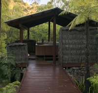 Mudstone Spa Retreat - New Castle Holiday