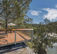 Muluerindie - New Castle Holiday