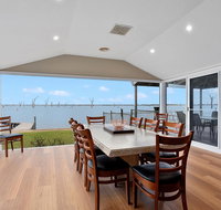 Mulwala Lakeside Waterfront - New Castle Holiday