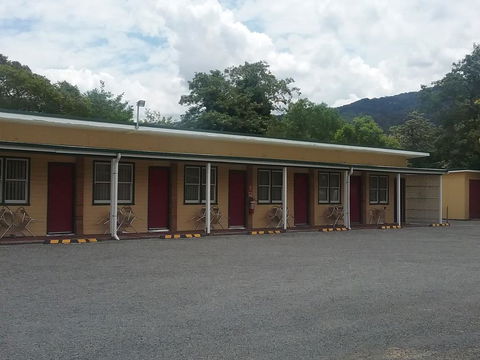 Murrurundi Motel - New Castle Holiday 1