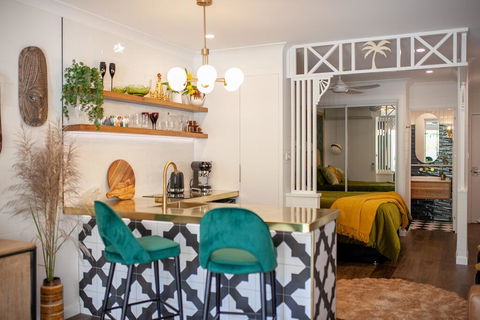 MUSE-Luxe Apartment In Port Douglas - New Castle Holiday 0