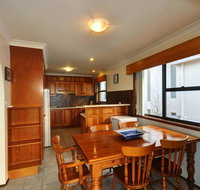 Myall Manor - New Castle Holiday