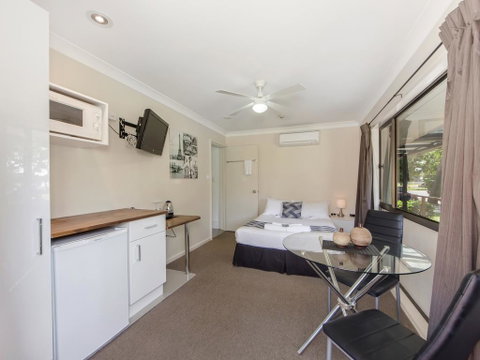 Narimba Motel - New Castle Holiday 1