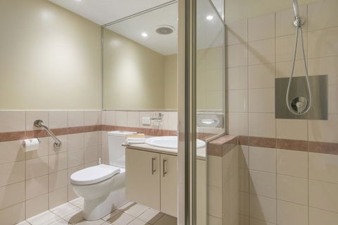 The Peninsula Riverside Serviced Apartments - New Castle Holiday 33