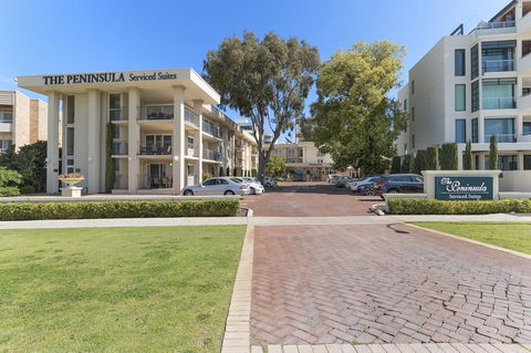 The Peninsula Riverside Serviced Apartments - New Castle Holiday 14