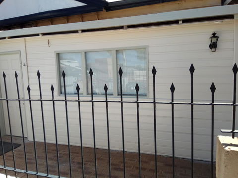Forrest St Apartments - New Castle Holiday 1