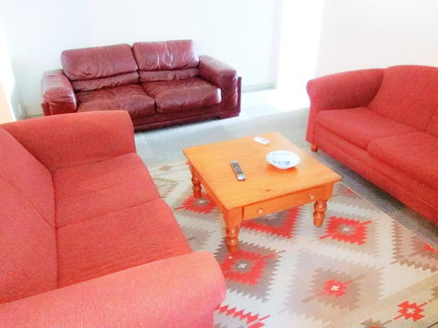 Forrest St Apartments - New Castle Holiday 13