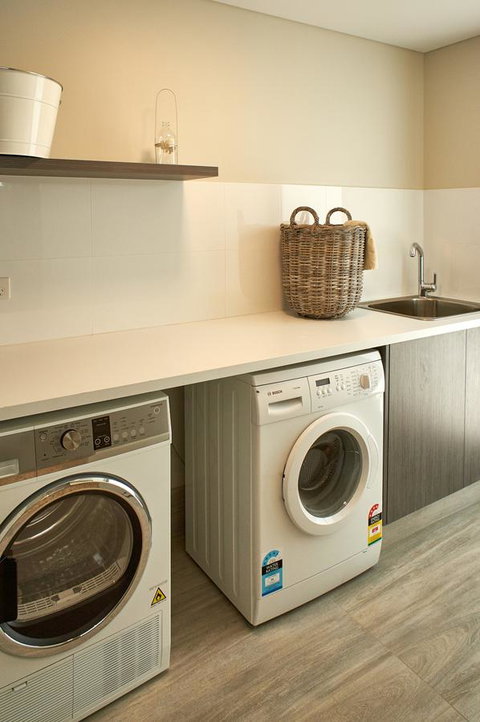 The Urban Beach House - New Castle Holiday 20