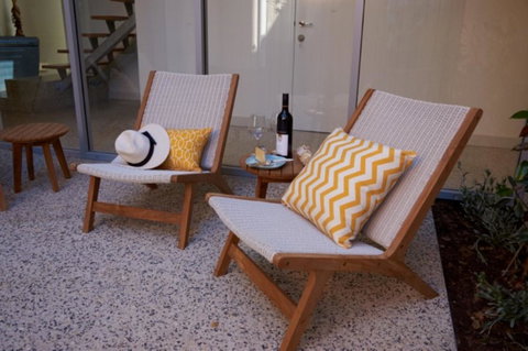 The Urban Beach House - New Castle Holiday 9