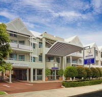 Broadwater Resort Como - New Castle Holiday